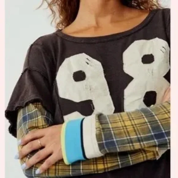 Sold We The Free People TYLER mix Media Tee Top 98 Plaid Sleeve nwt - Picture 4 of 15
